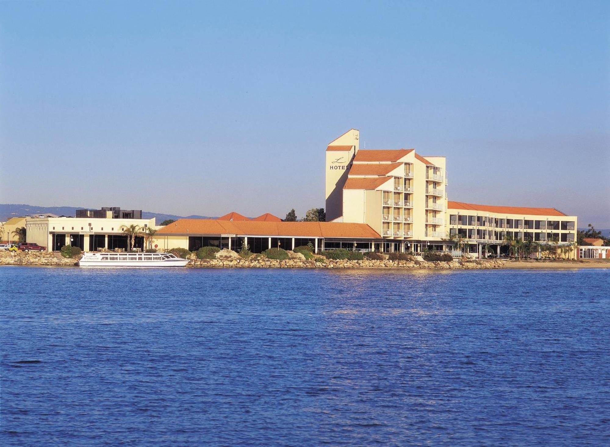 Lakes Hotel Adelaide Exterior photo