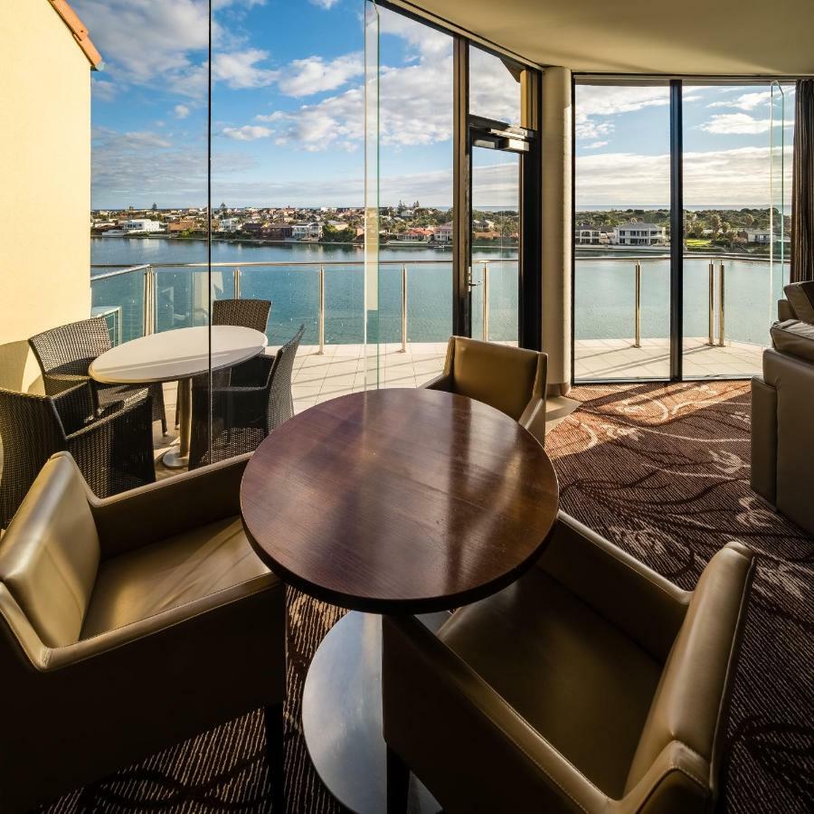 Lakes Hotel Adelaide Exterior photo